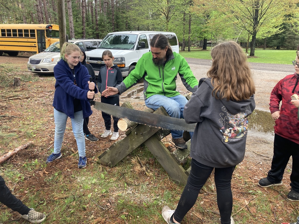 5th Grade students at Trees for Tomorrow