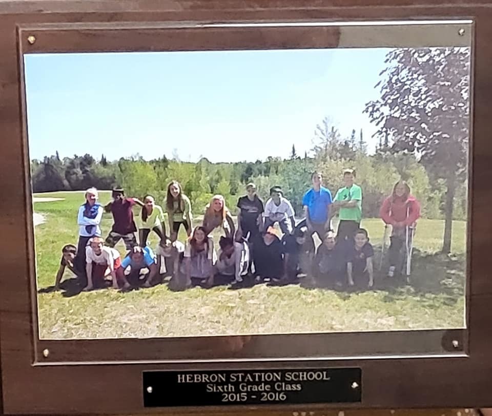 Seniors' 6th grade photo