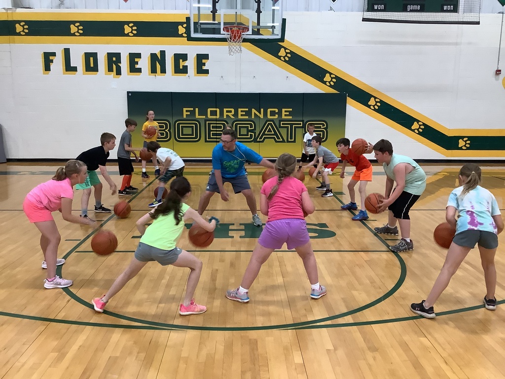Students at Brian Butch basketball camp
