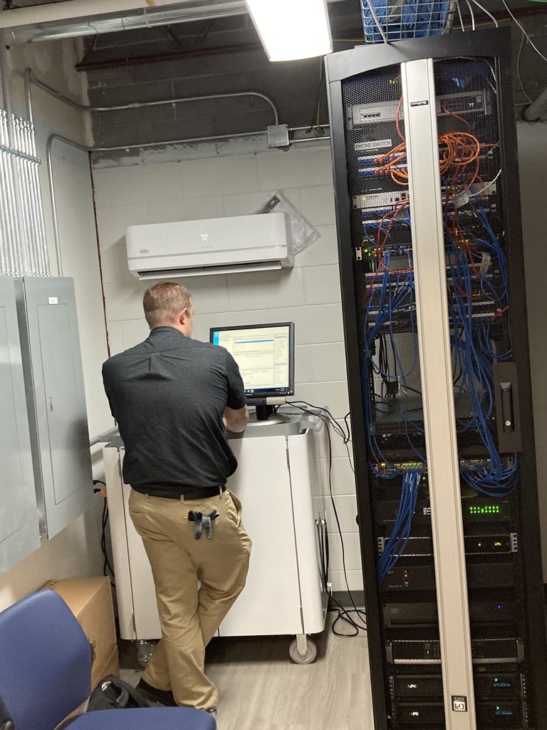 Networks Operations installing our new ByteSpeed server for another remodel project and operational building service at SSC NP!