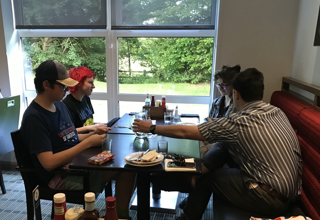 Florence Students traveling to England, Ireland and Scottland