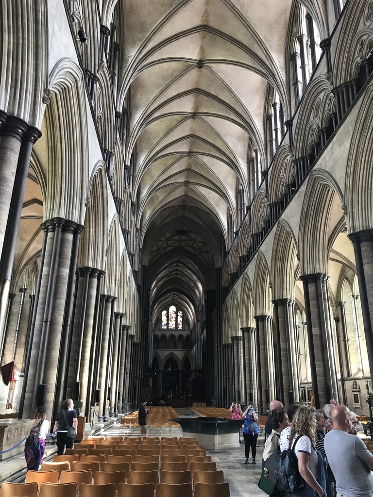 Florence Students traveling to England, Ireland and Scottland