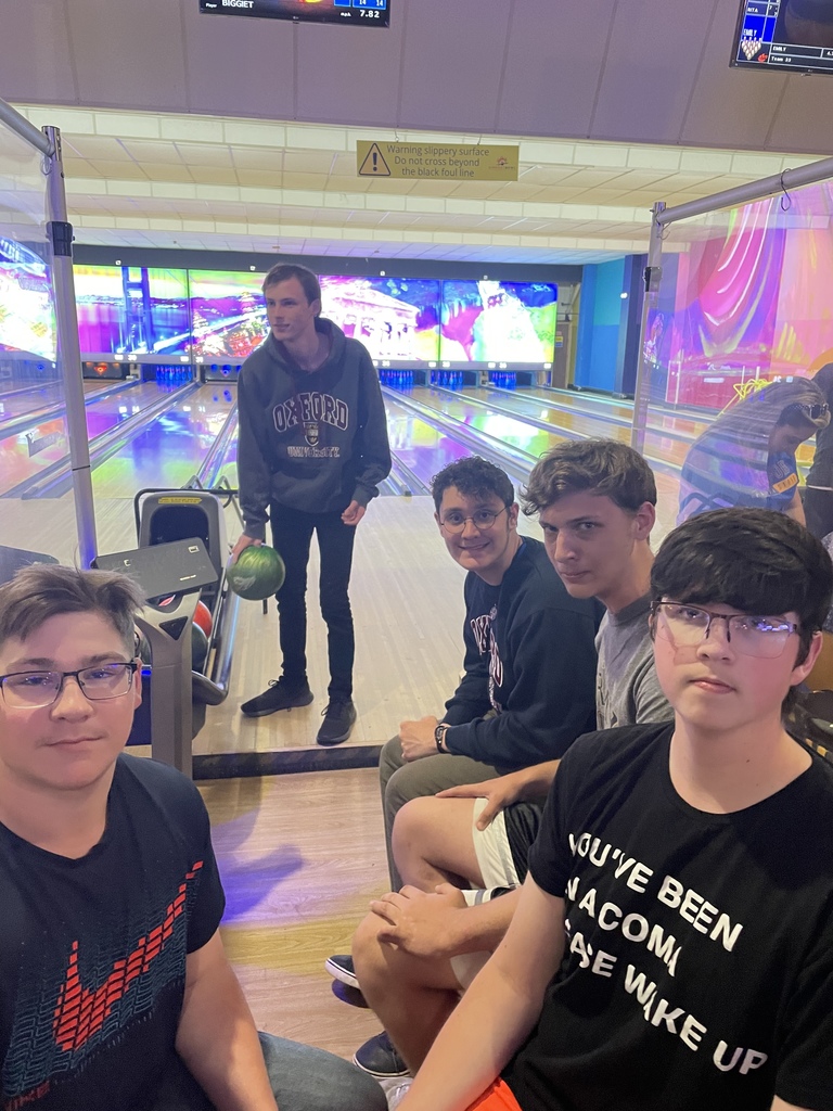 Florence Students traveling to England, Ireland and Scottland