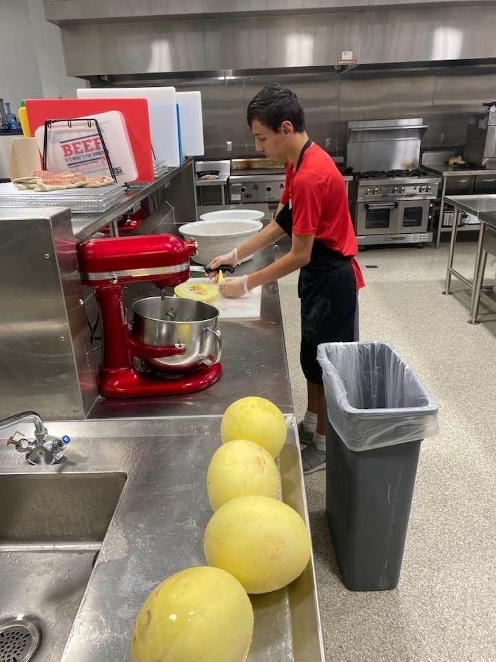 students cooking 