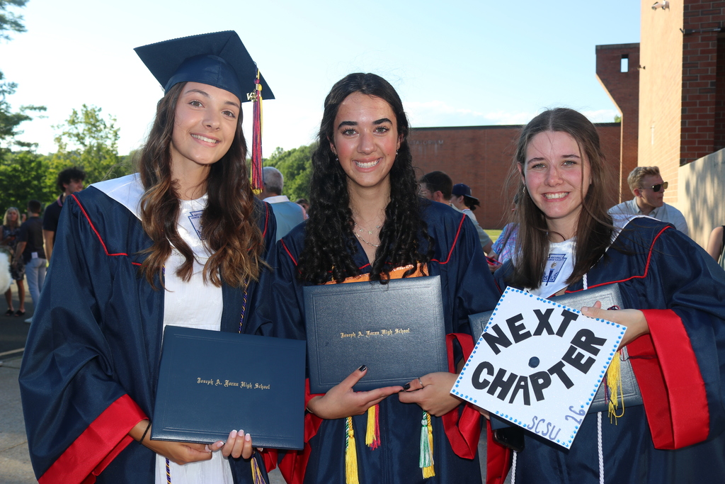 3 happy grads