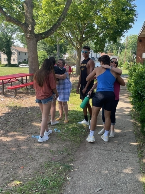 Seniors reuniting with their kindergarten teachers