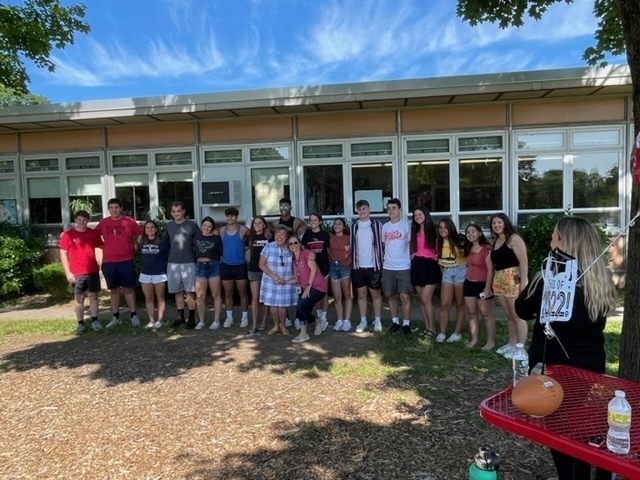 Seniors reuniting with their kindergarten teachers