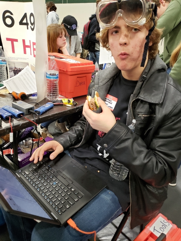 Thomas multi-tasks to finish programming