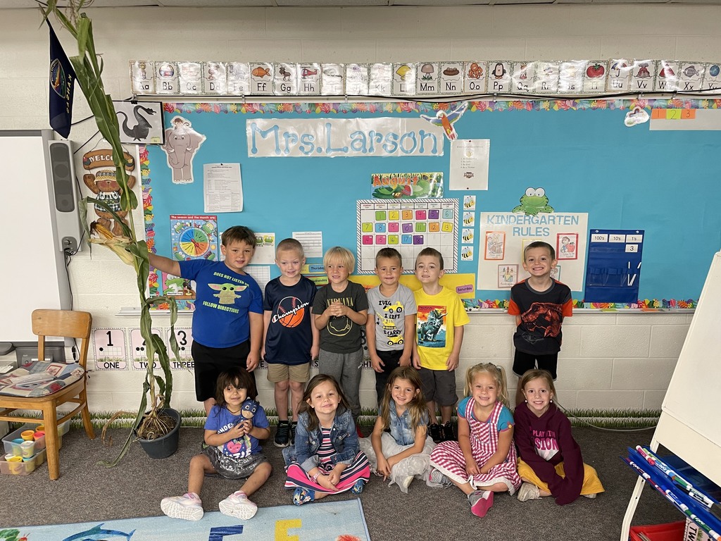 Mrs. Larson's kindergarten class 2022-23