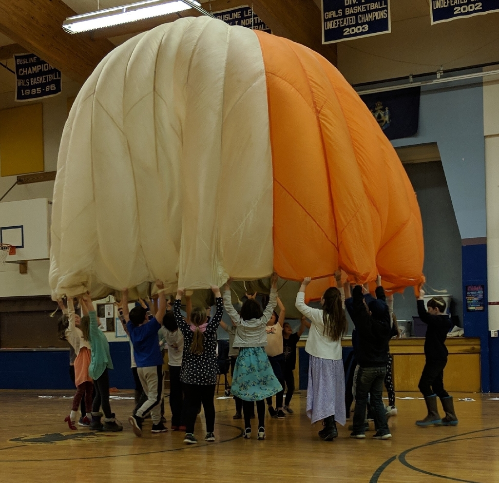 Parachute moving with the music!
