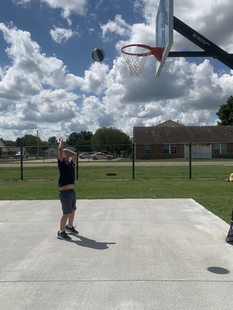 Basketball at recess