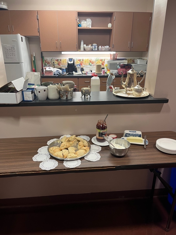 Tea and scones in memory of Queen Elizabeth  