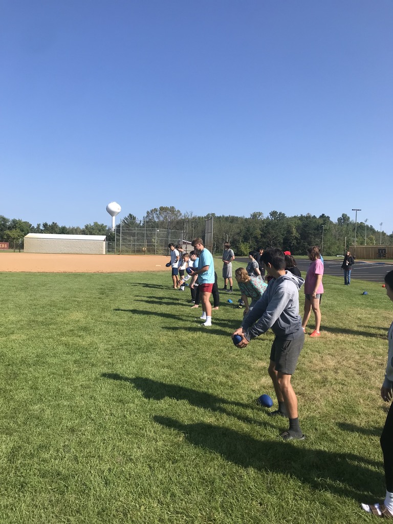 students getting ready to play football