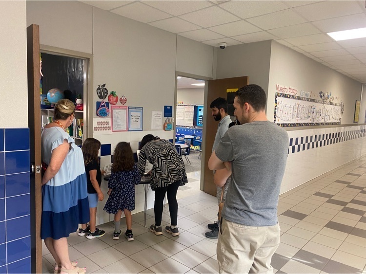 people signing into open house