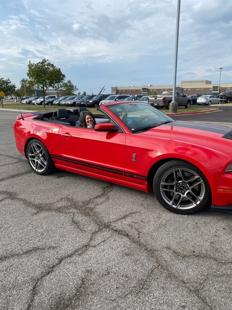 red car