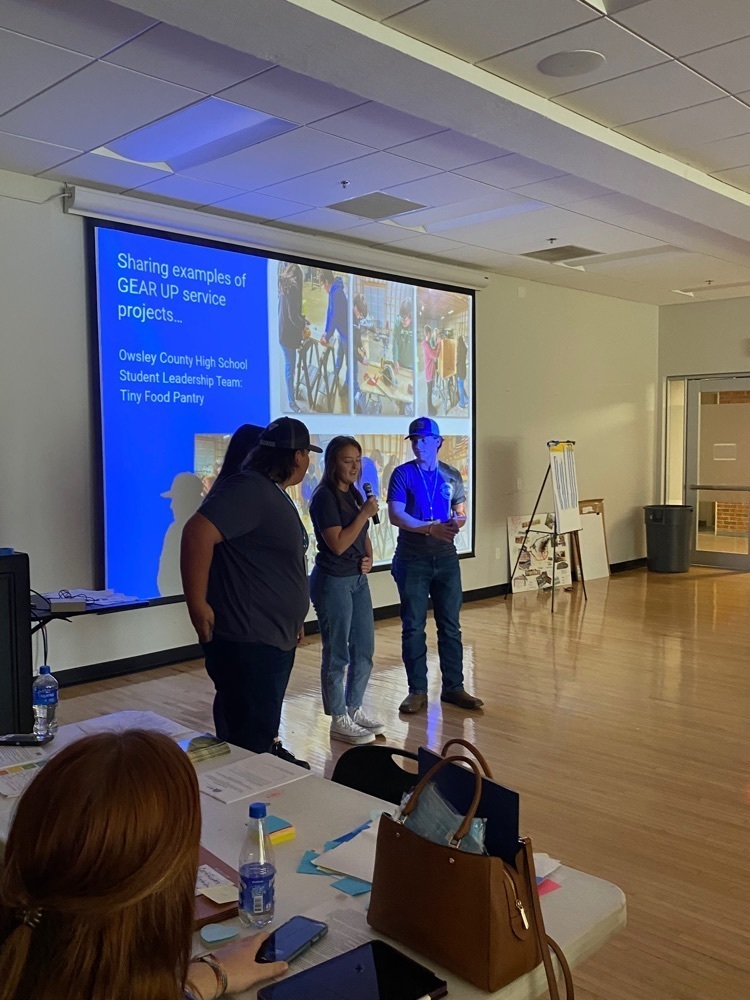 Michael Mason, Adriana Halsey, Shelby Murray, and Jacob Ratliff spoke about Tiny Pantry project