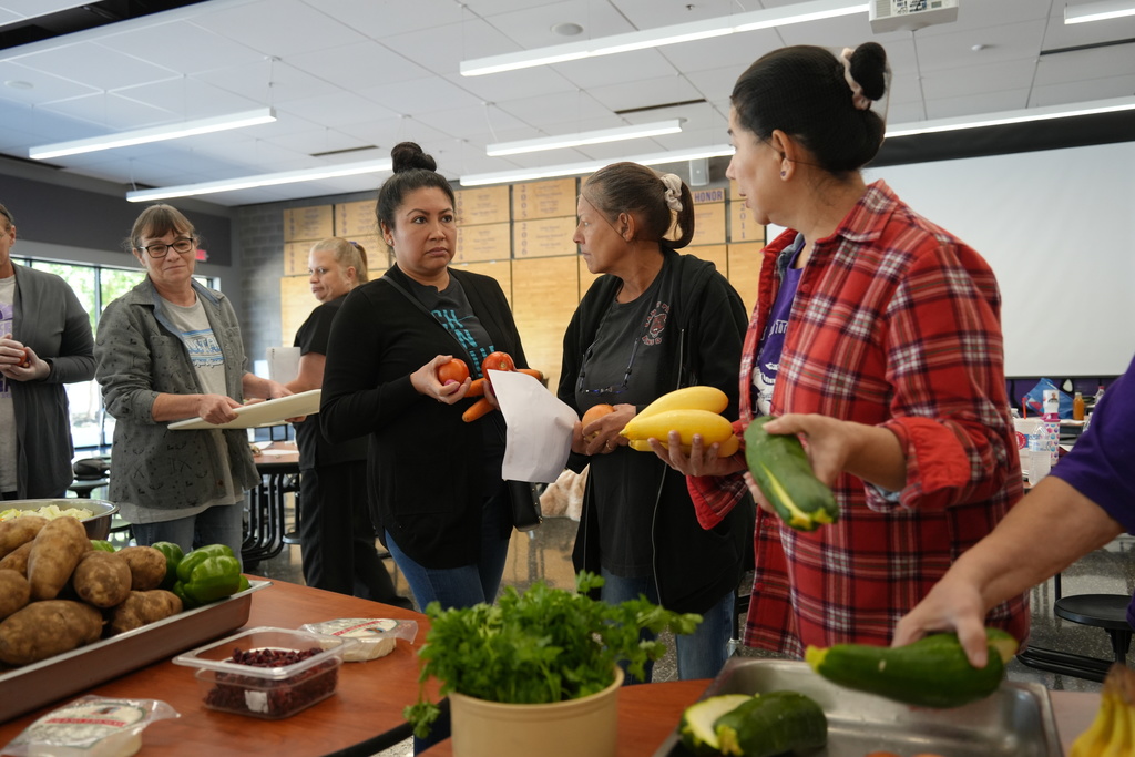 Chaf Getzin works with Child Nutrition staff at FHS for professional development day!