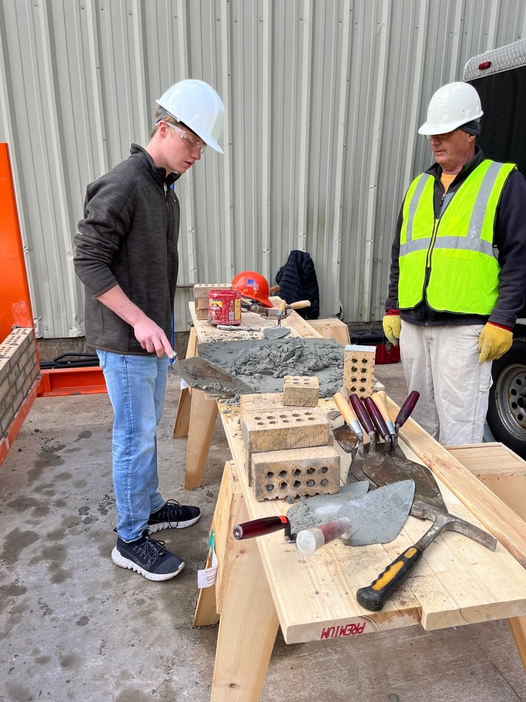FHS Students @ Fair Trades Day