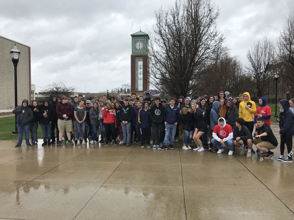 Juniors Visit Local College Campuses