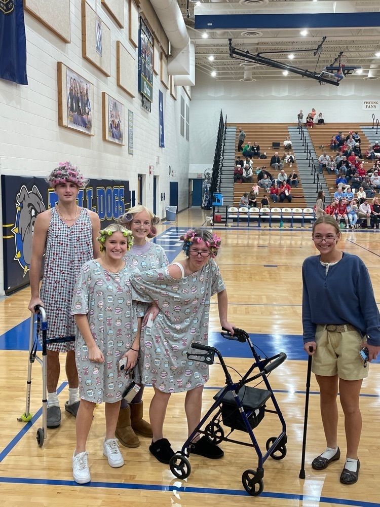 Students in muumuus.