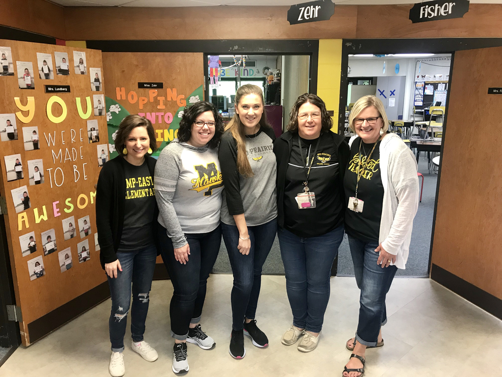 Thankful for our passionate 2nd grade team that learns from and supports each other every day. ❤️📚😂#mphawks @mrsfishers2A @TeamSimonMPE 