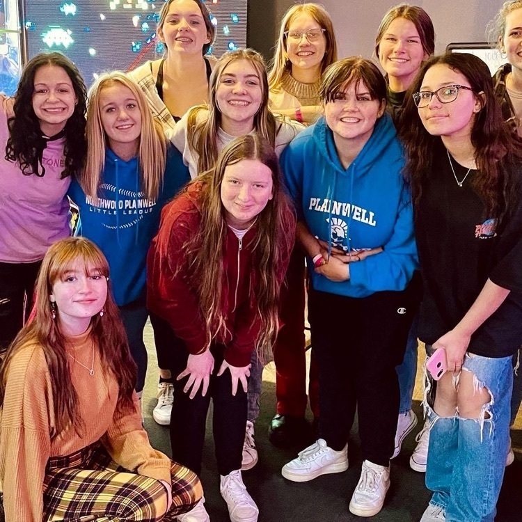 picture of choir group of students
