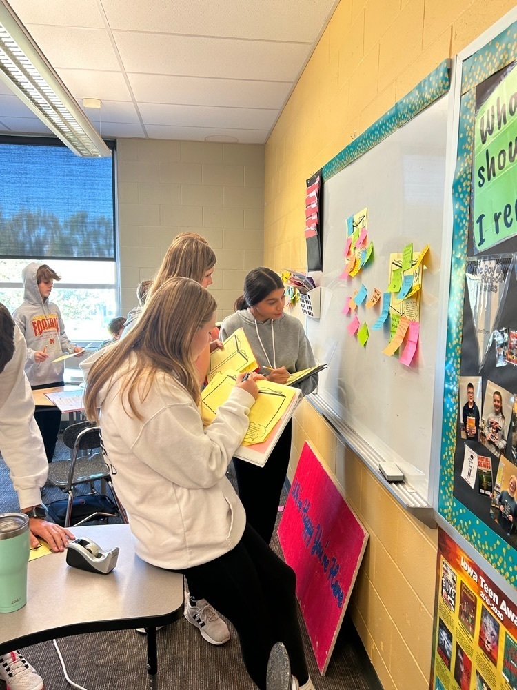 kids at whiteboard