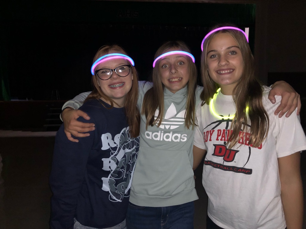 AR 1st Quarter Reward Glow Party