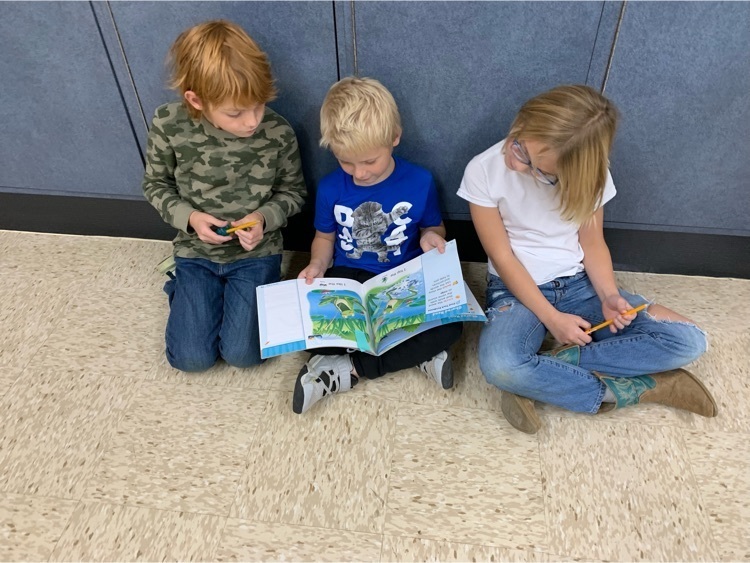 kids reading