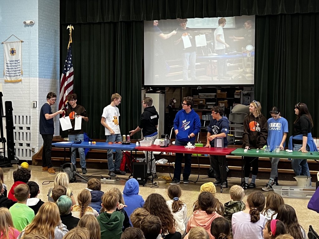 Bay High School students share STEM experiments at Westerly