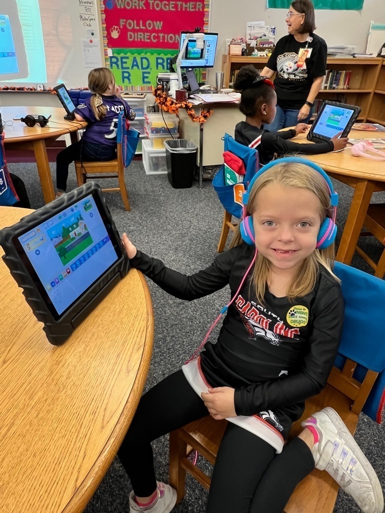 child with ipad