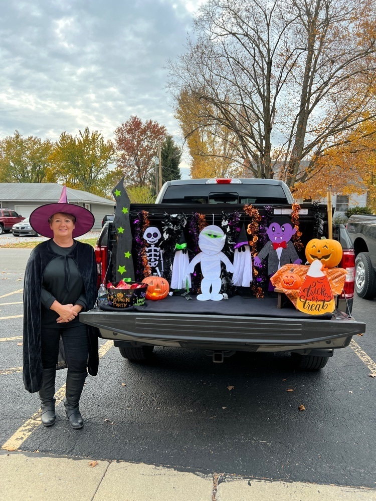 Trunk r Treat