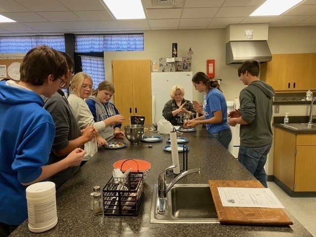 Foods Class Students