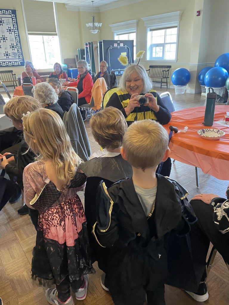 Glenview Halloween at BV Senior Center