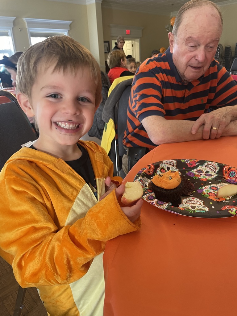 Glenview Halloween at BV Senior Center