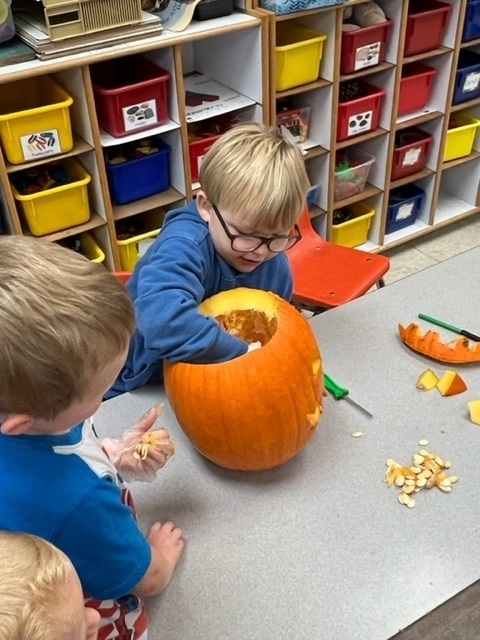 preschool pumpkin carving