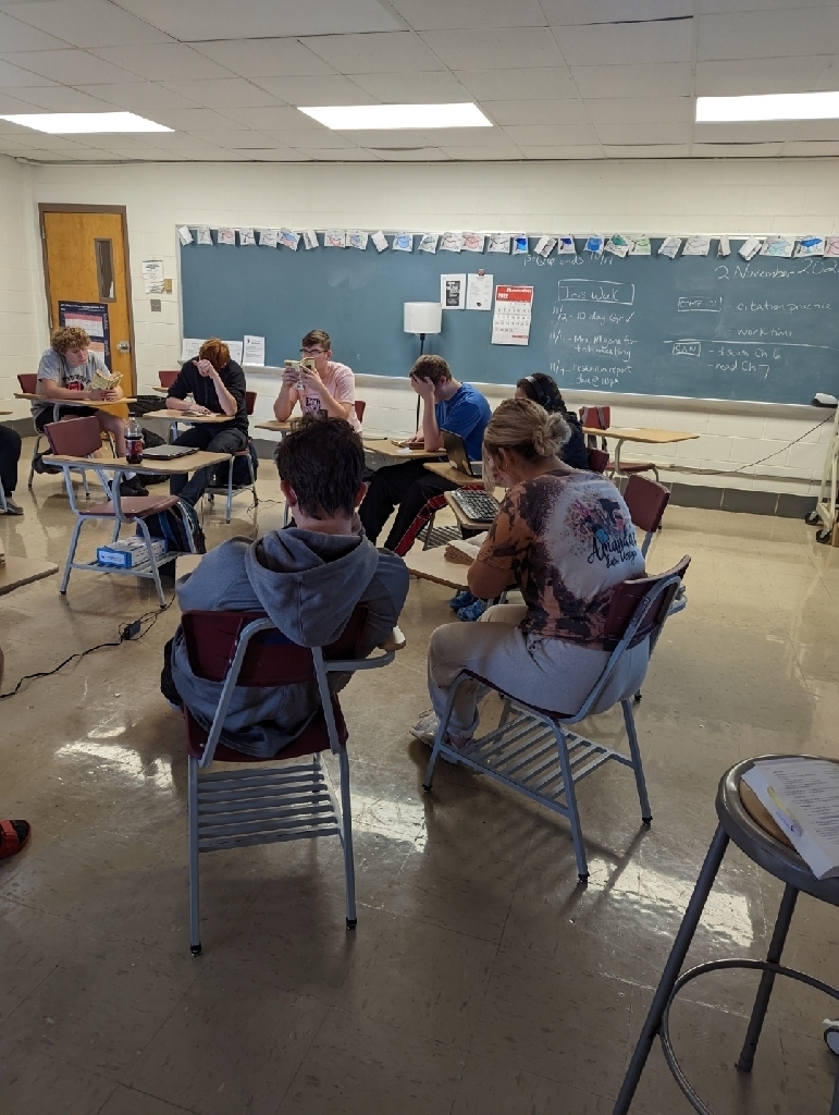 CA IV reading circle and group discussion