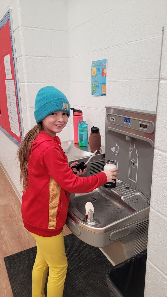 preschool helper