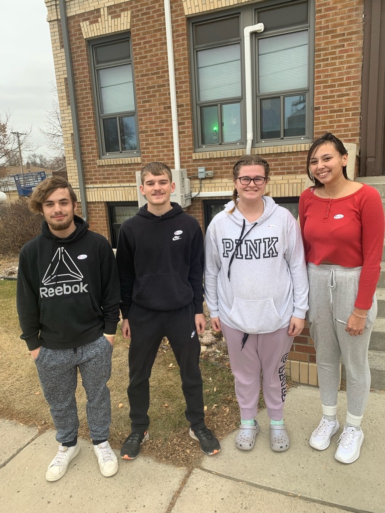 Collin, Hunter, Amber, and NaKhya (left to right)