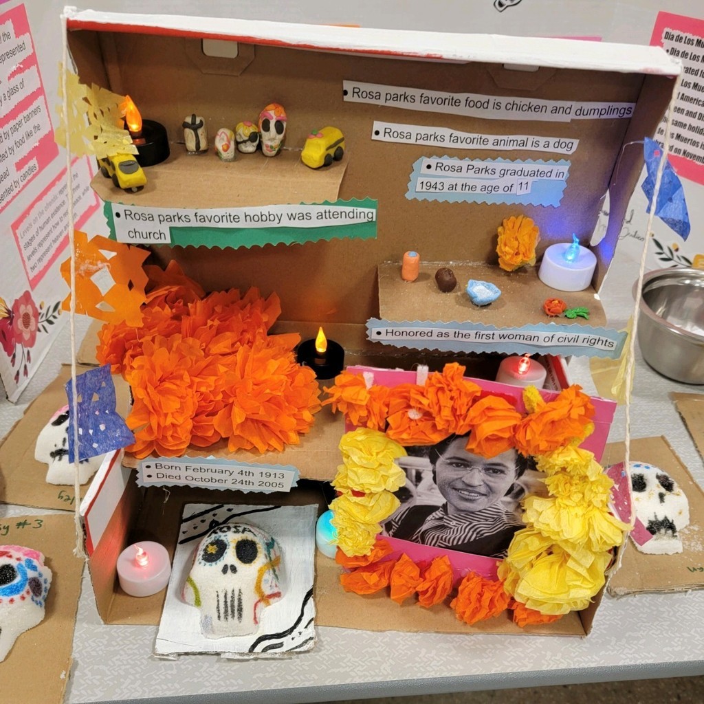 Students prepared "offrendas" to honor deceased family members