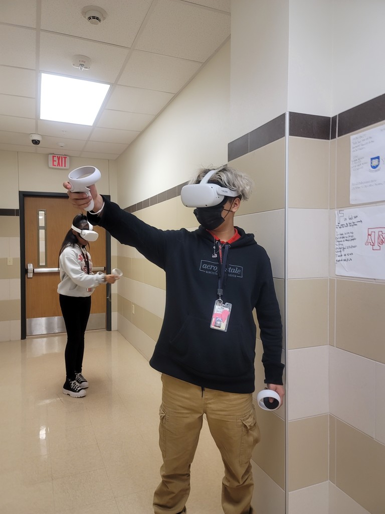 boy using virtual reality