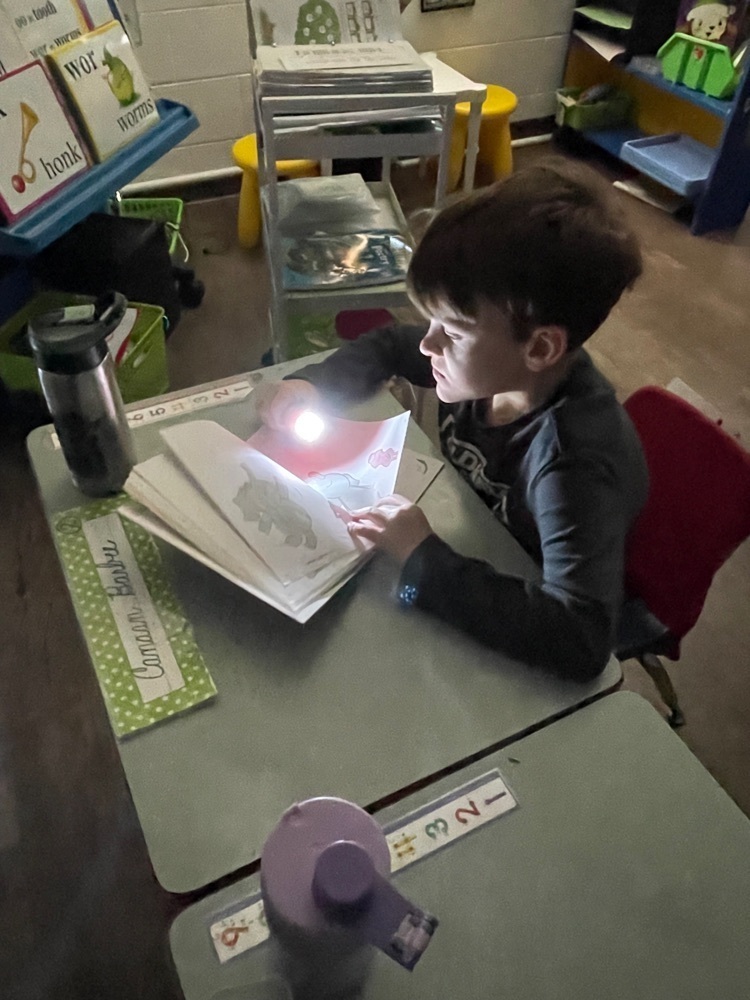 🔦