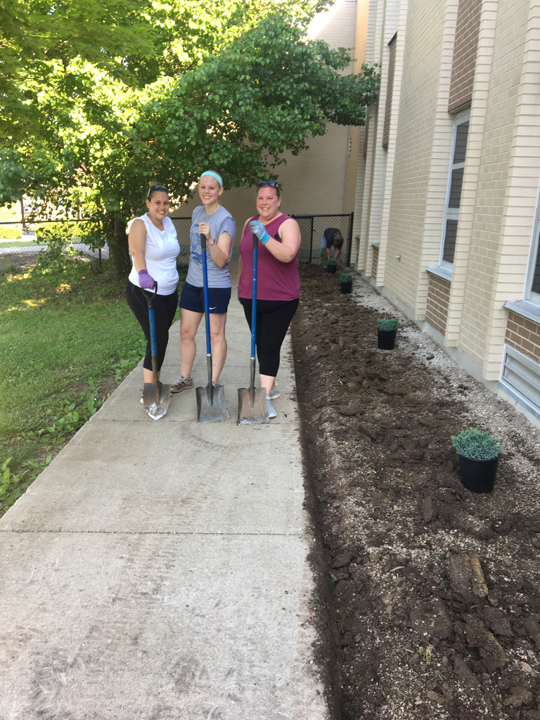 Look at these hard workers! #Iheartmyschool