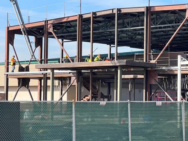 Ricardo Campero Performing Arts Center under construction