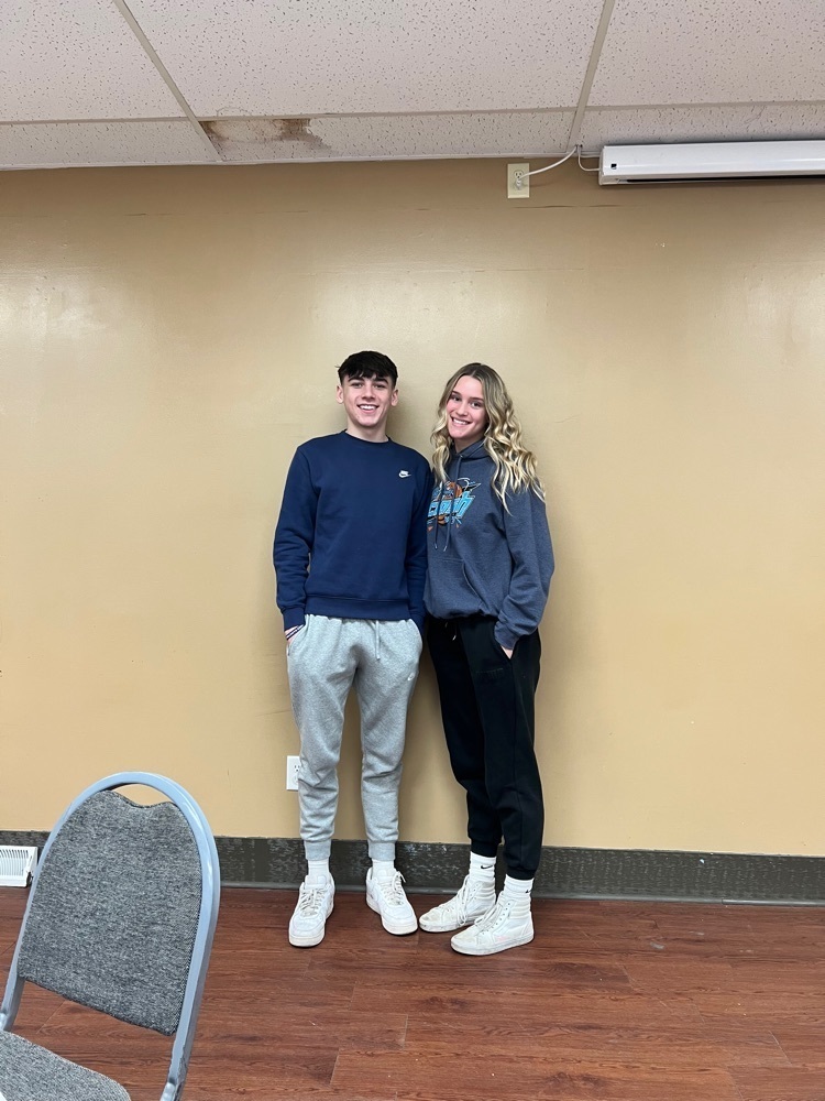 DHS Students at Dixon Rotary on 12-5-22