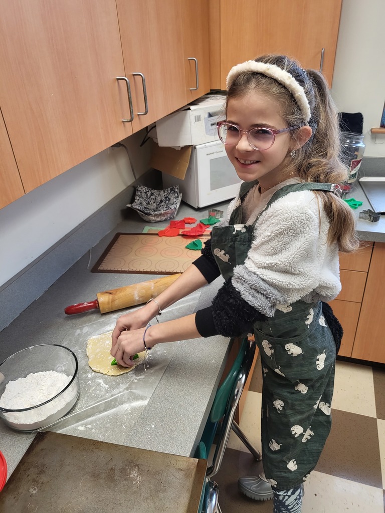 Rolling cookie dough
