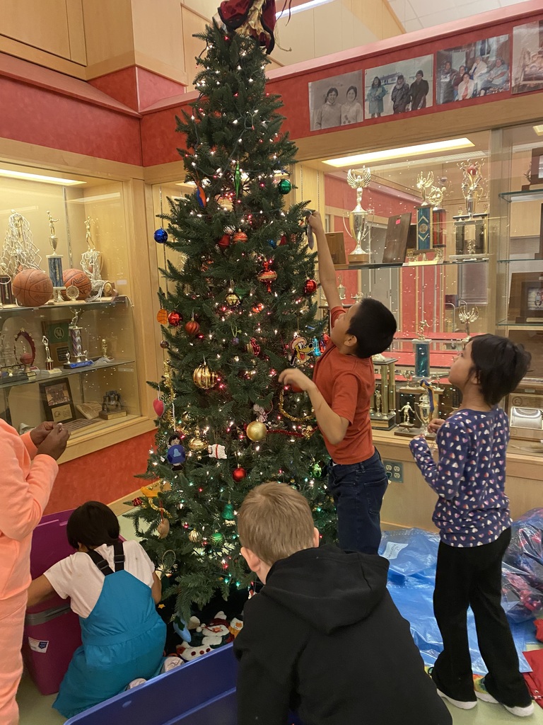 Students getting ready for Christmas