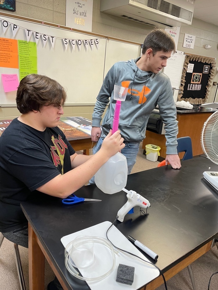 students working on a science lab