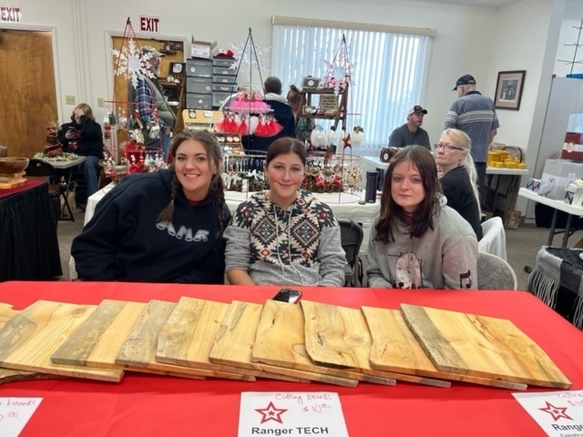 Construction class fundraiser