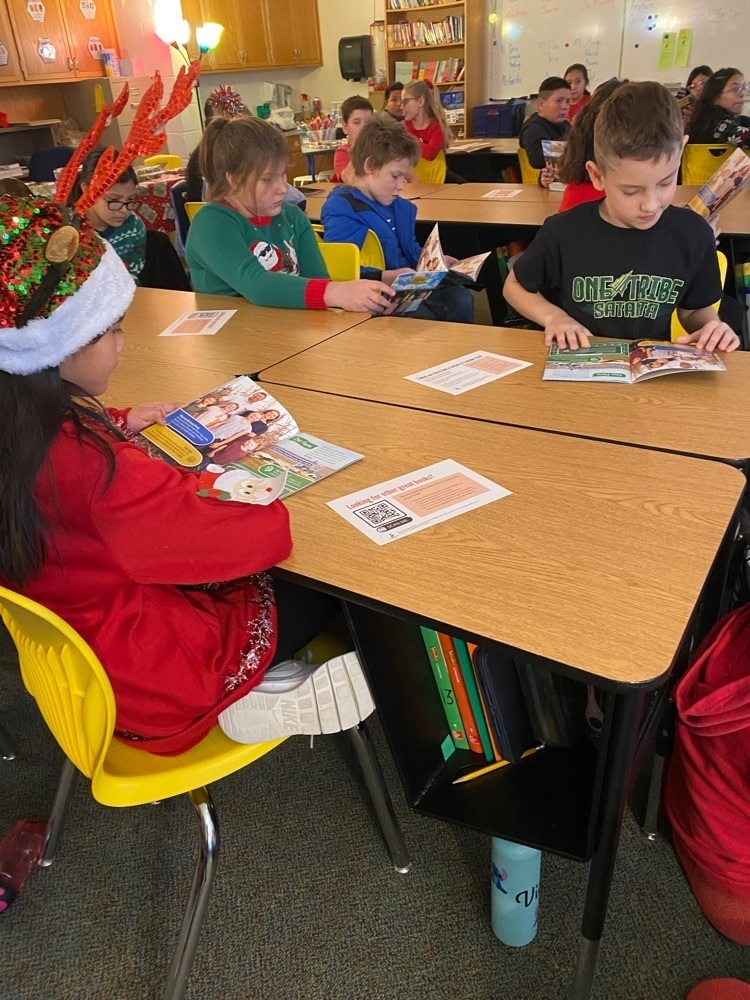 kids reading
